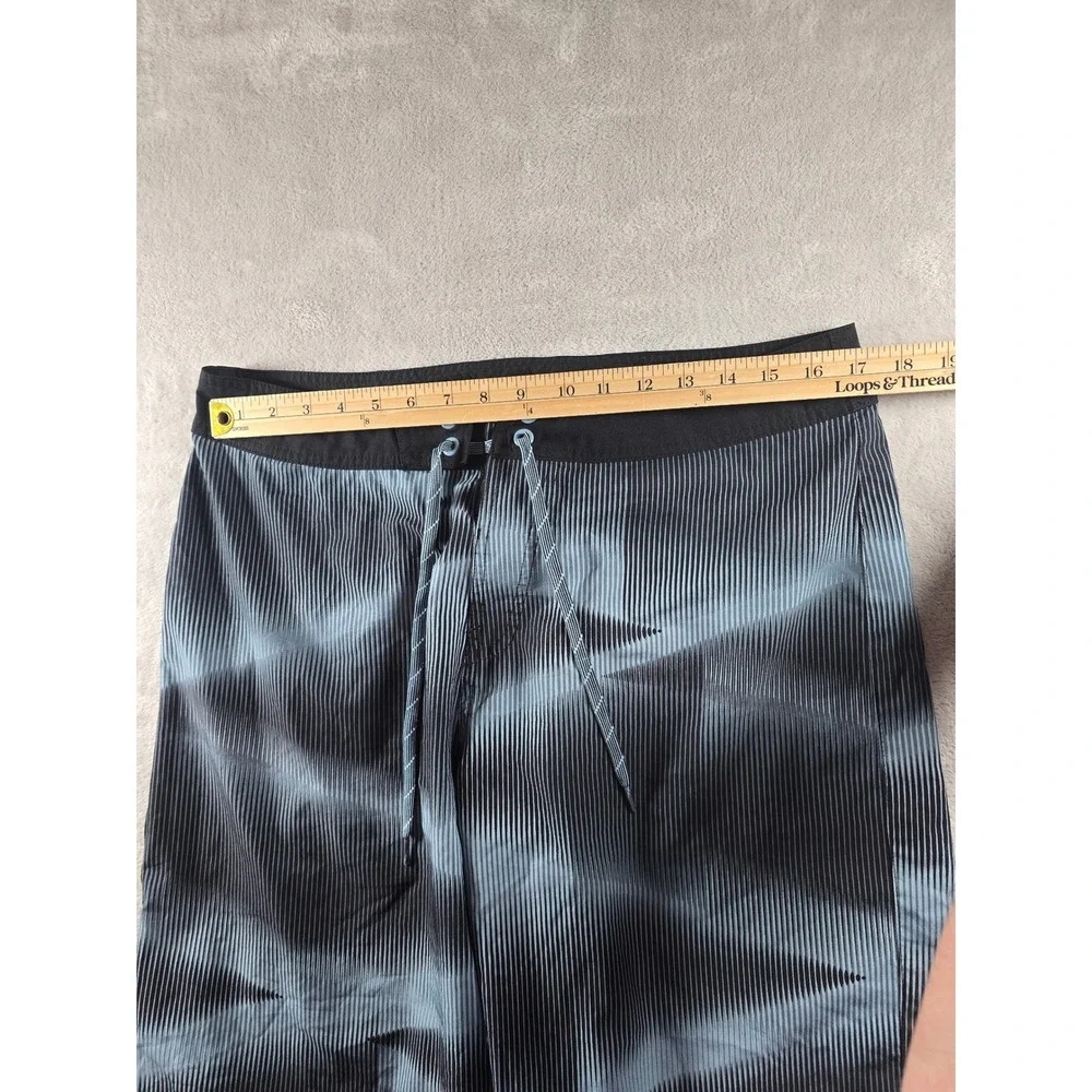 Nike Board Shorts Mens 34 Swim Trunks Stretch Beach‎ Casual Athletic Swim Trunks